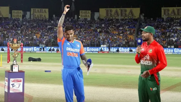 বাঁচা-মরার লড়াইয়ে এক পরিবর্তন নিয়ে ফিল্ডিংয়ে বাংলাদেশ