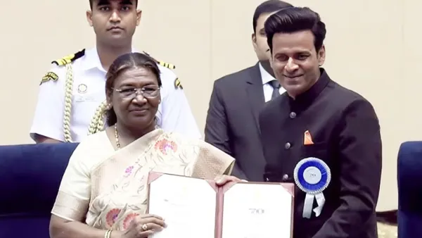 চতুর্থবার জাতীয় চলচ্চিত্র পুরস্কার পেলেন মনোজ