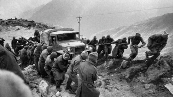 ইতিহাসের এই দিনে, ‘চীন-ভারত যুদ্ধ শুরু হয়’