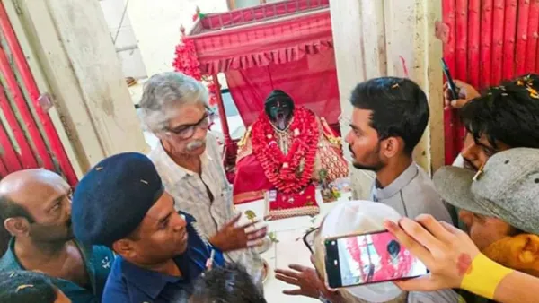 মোদির দেওয়া সেই সোনার মুকুট উদ্ধারের নির্দেশ আসিফের