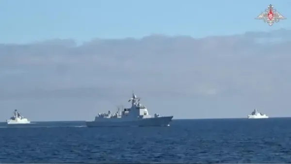 তাইওয়ান ঘিরে চীনের সামরিক মহড়া