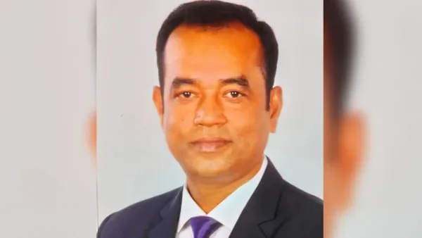 আত্মসমর্পণ করলেন ঢাকা জেলা যুবলীগের আহ্বায়ক