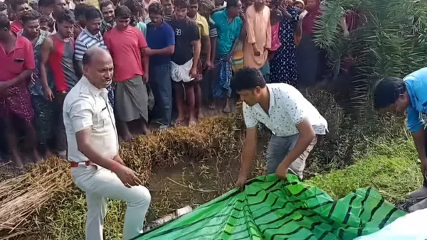 পশ্চিমবঙ্গে আরও দুই তরুণীর মরদেহ উদ্ধার