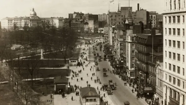 ইতিহাসের এই দিনে ‘আমেরিকার বোস্টন শহর প্রতিষ্ঠিত হয়’