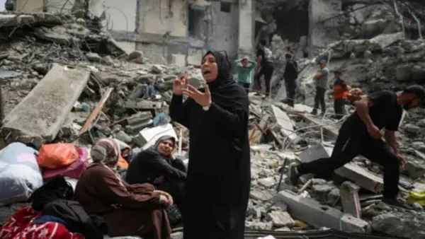 ইসরায়েলের হামলায় গাজায় ঝরল আরও ৬৫ প্রাণ