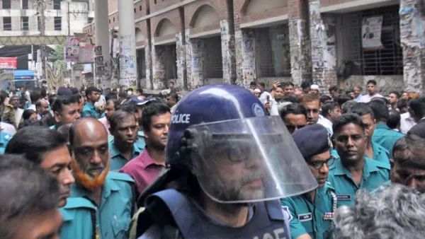 সাবেক মেয়র আতিকুল ইসলাম কারাগারে