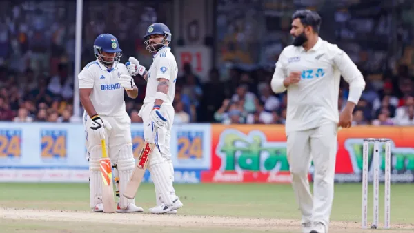 কোহলি-সরফরাজের ব্যাটে লড়াইয়ে ফিরল ভারত