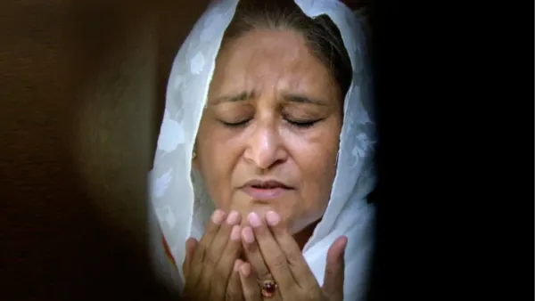 শেখ হাসিনা কতদিন ভারতে থাকতে পারবেন?