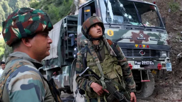 ফের জম্মু-কাশ্মীরে সন্ত্রাসী হামলা, নিহত ৭