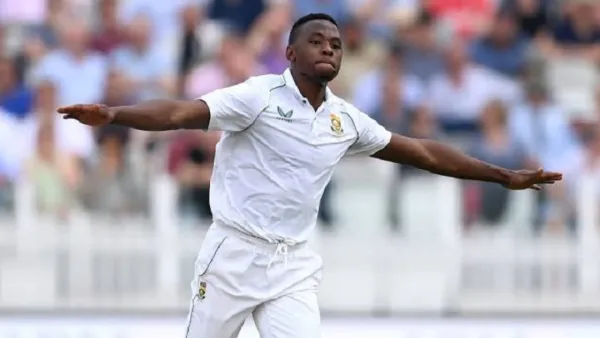 মুশফিকের স্ট্যাম্প উপড়ে যে মাইলফলকে দ্রুততম রাবাদা