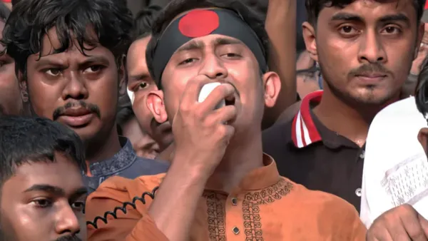 ফের রাজপথে নামার হুঁশিয়ারি সারজিসের