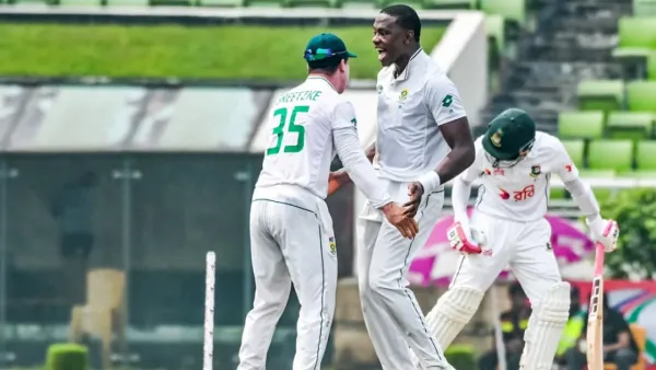 লজ্জার রেকর্ড গড়ে ১০৬ রানে গুটিয়ে গেল বাংলাদেশ