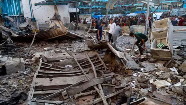 গাজায় স্কুলে ইসরায়েলের হামলা, নিহত ১০