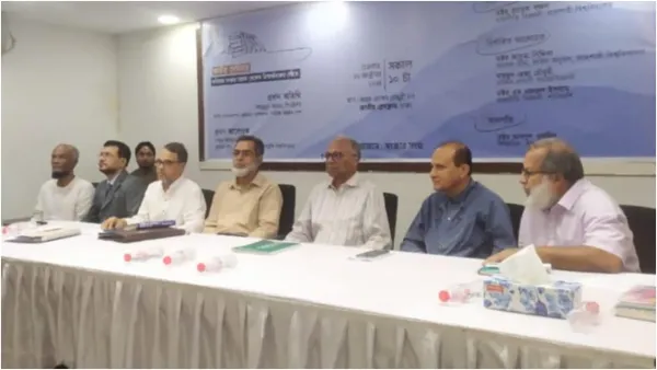 ‘সংবিধানকে শেখ হাসিনার গার্বেজ ছাড়া কিছু মনে করি না’