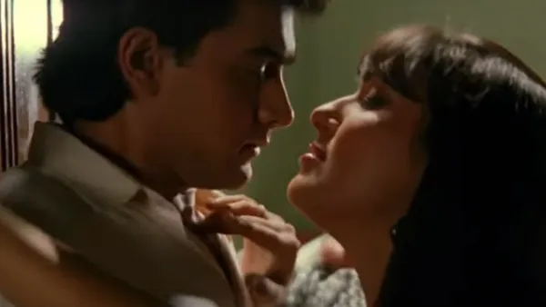 সাত-আটবার আমিরকে চুম্বন করতে হয় অভিনেত্রীকে