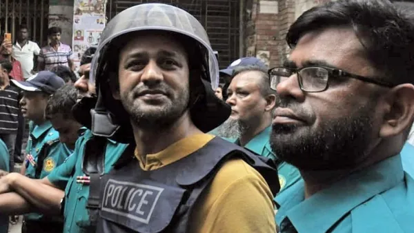 রিমান্ড শেষে কারাগারে ব্যারিস্টার সুমন