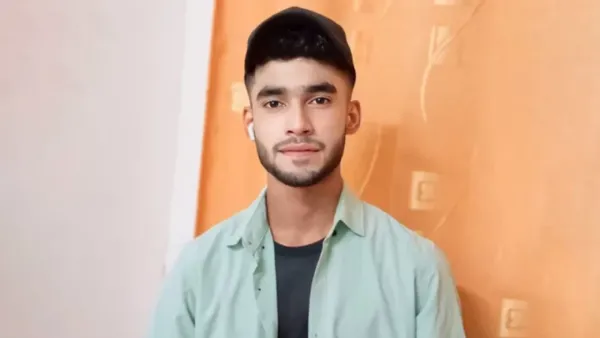 প্রবাসে প্রেমিক ও দেশে নববধূর আত্মহত্যা, একই কবরে দাফনের অনুরোধ