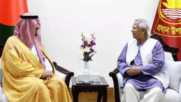 প্রধান উপদেষ্টার সঙ্গে সৌদি রাষ্ট্রদূতের সাক্ষাৎ