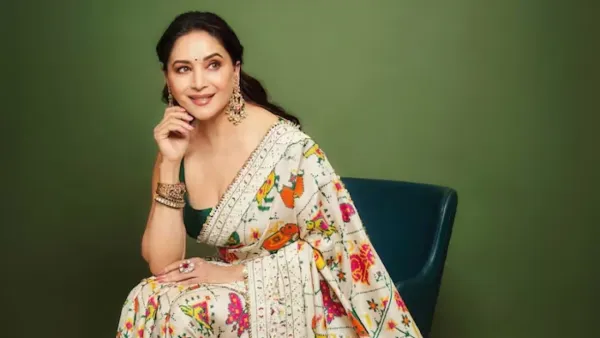 দুই সিনেমার লড়াই নিয়ে কী বললেন মাধুরী