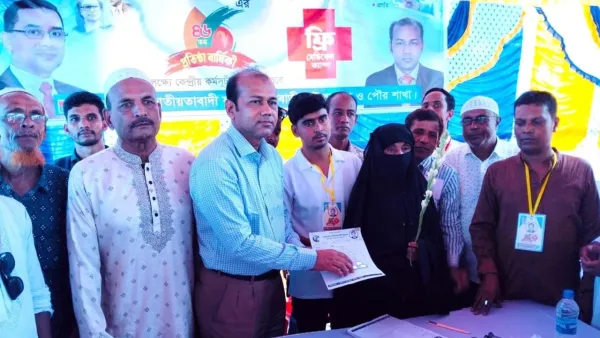 ‘খালেদা জিয়া যতবার ক্ষমতায় ছিলেন ততবার উন্নয়ন হয়েছে’