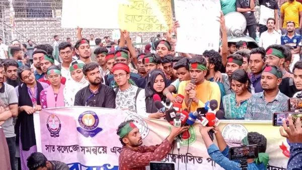 আল্টিমেটাম দিয়ে সড়ক ছাড়লেন ৭ কলেজের শিক্ষার্থীরা