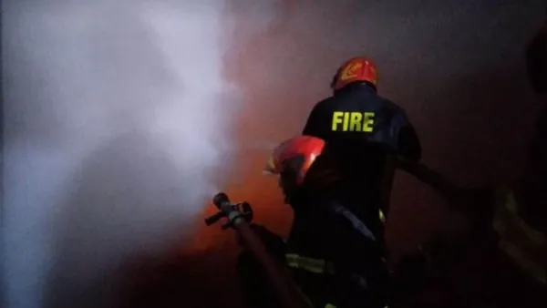 চট্টগ্রামে সজিব জুস কারখানার আগুন নিয়ন্ত্রণে