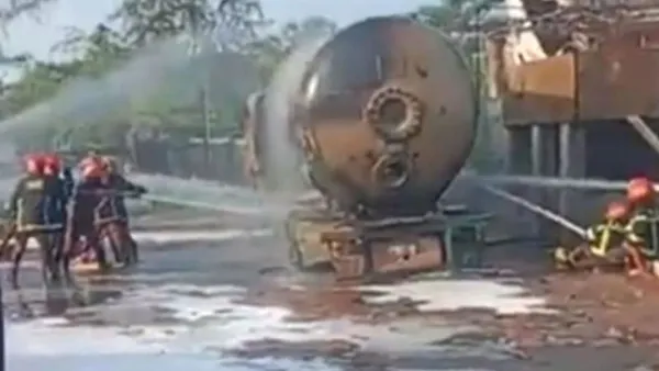 ময়মনসিংহে ফিলিং স্টেশনে আগুন, নিহত ১