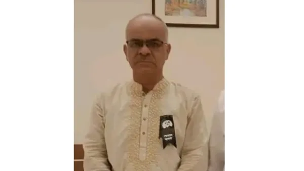 ওষুধের দোকান থেকে আওয়ামী লীগ নেতা গ্রেপ্তার