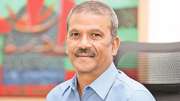 হাসিনাকে ফেরত আনতে জারি হচ্ছে রেড নোটিশ : আইন উপদেষ্টা