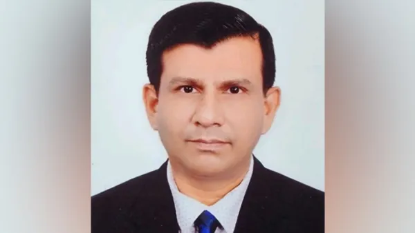 ময়মনসিংহে বিভাগীয় কমিশনার মোখতার আহমেদের যোগদান