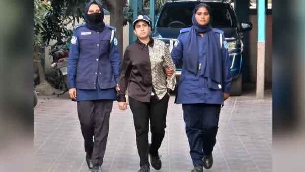 ব্যবসায়ীকে হত্যার পর করা হয় সাত টুকরো, নারী গ্রেপ্তার