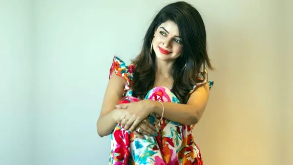 গ্রুপের সবাইকে বিপদে ফেলেছেন ফারুকী: সোহানা সাবা