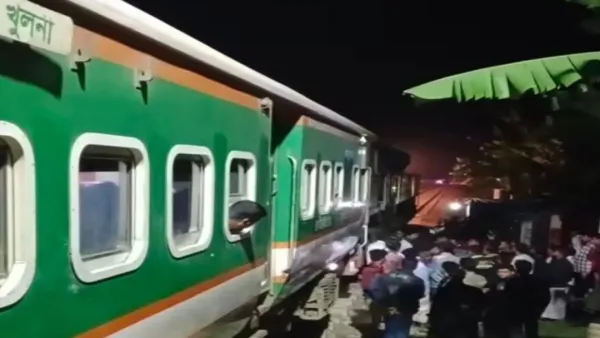 ট্রেনের ব্রেক ফেল, দুর্ঘটনা থেকে বাঁচলেন শতাধিক যাত্রী