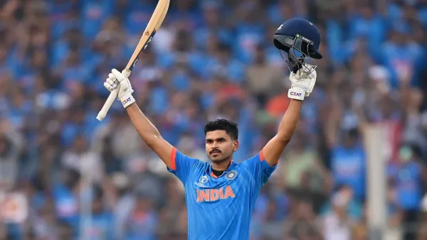 সব রেকর্ড ভেঙে আইপিএলের সবচেয়ে দামি এখন শ্রেয়াস