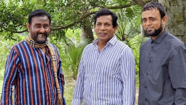 আবার একসঙ্গে তিন বন্ধু