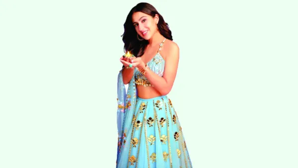 প্রেমে মজেছেন সারা 