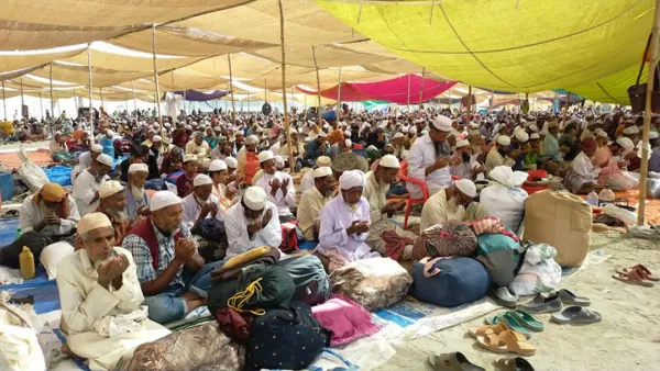 মোনাজাতের মাধ্যমে শেষ হলো জোড় ইজতেমা