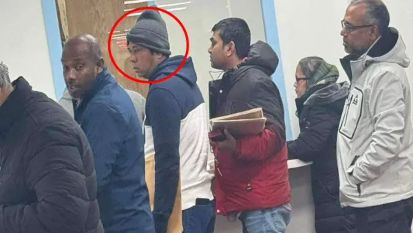 হাসিনার সেই ‘৪০০ কোটির পিয়ন’র দেখা মিলল নিউইয়র্কে