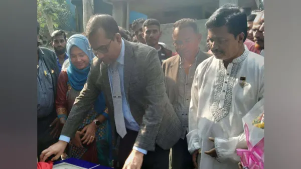 পাইকগাছার-শ্রীরামপুরে সংযোগ সড়ক উদ্বোধন