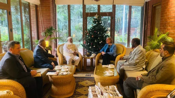 ব্রিটিশ হাইকমিশনারের সঙ্গে জামায়াত আমিরের সাক্ষাৎ