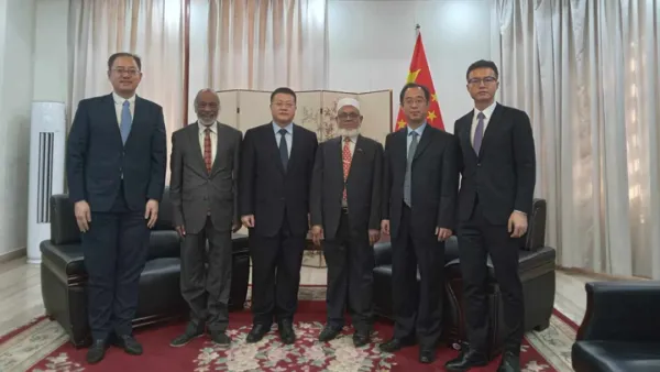 চীনা রাষ্ট্রদূতের সঙ্গে বিএনপি নেতা মঈন খানের বৈঠক 