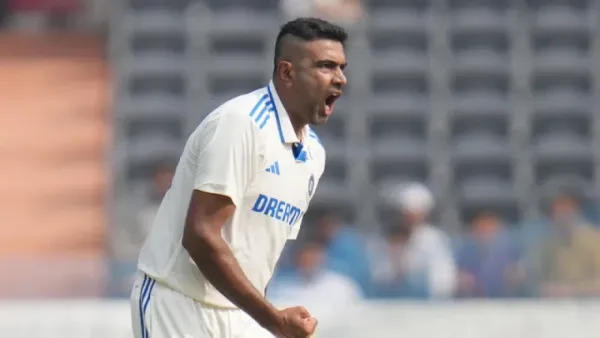 যত কীর্তি অশ্বিনের