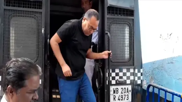  জামিন পেলেন পি কে হালদার