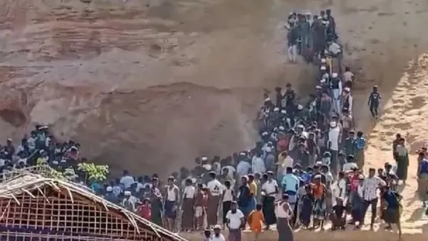 উখিয়া রোহিঙ্গা ক্যাম্পে পাহাড় ধস, নিহত ২