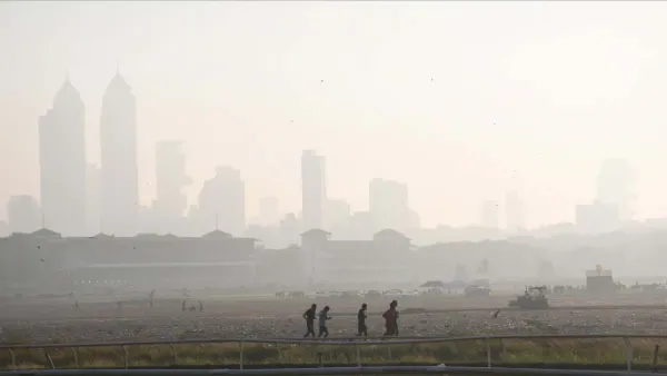 ভারতের বায়ু আজ খুবই অস্বাস্থ্যকর, ঢাকার অবস্থা কী?