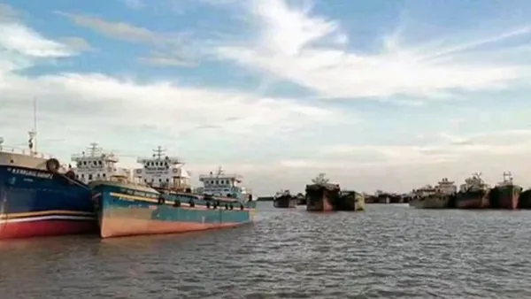 নৌযান শ্রমিক ধর্মঘট স্থগিত