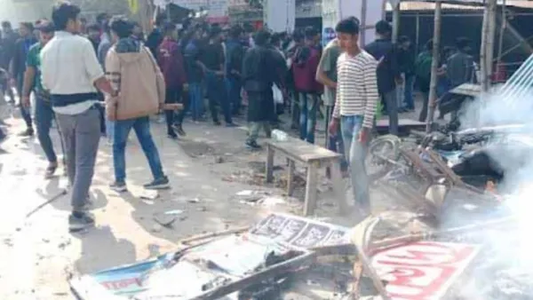 ‘মার্চ ফর ইউনিটি’র শিক্ষার্থীদের গাড়িবহরে হামলা, সংঘর্ষে রণক্ষেত্র