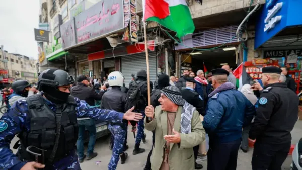 এবার আল-জাজিরার সম্প্রচার বন্ধ করল ফিলিস্তিন
