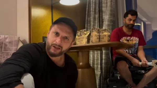 জাতীয় দলে খেলবেন কি না, আফ্রিদিকে স্পষ্ট করলেন তামিম