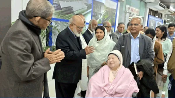 ঢাকা ছাড়ার আগে যে বার্তা দিলেন খালেদা জিয়া